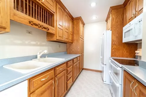 7941 Monroe Ave, Munster, IN 46321 photo 4
