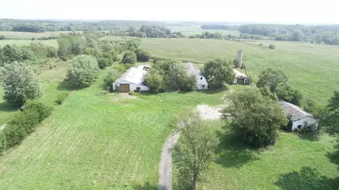 11515 Iowa St, Crown Point, IN 46307 photo 3