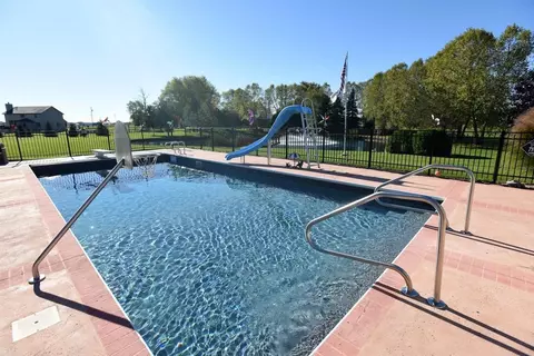 4891 E 107th Ct, Crown Point, IN 46307 photo 63