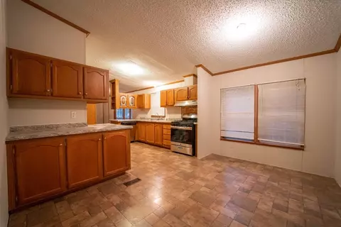 237 E South St, Wheatfield, IN 46392 photo 3