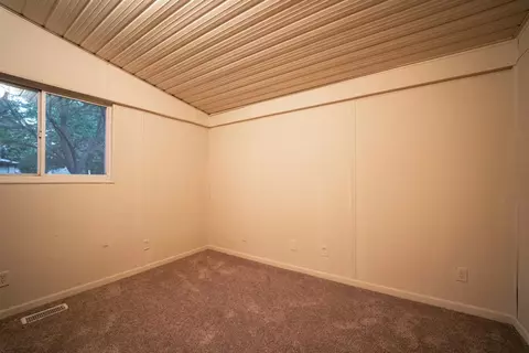 237 E South St, Wheatfield, IN 46392 photo 20