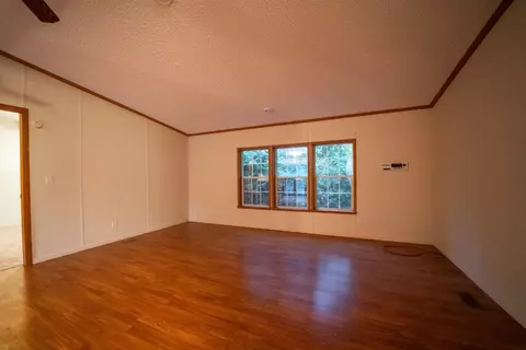 237 E South St, Wheatfield, IN 46392 photo 9