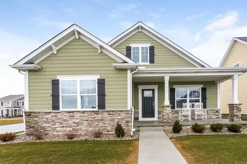 943 Hayfield Cir, Crown Point, IN 46307 photo 2