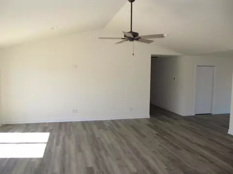 11299 Waters Edge Dr, Wheatfield, IN 46392 photo 9