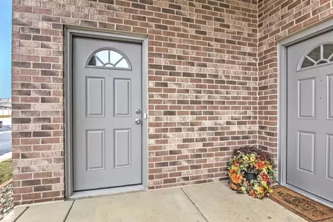 1347 Prairie Dr, Crown Point, IN 46307 photo 1
