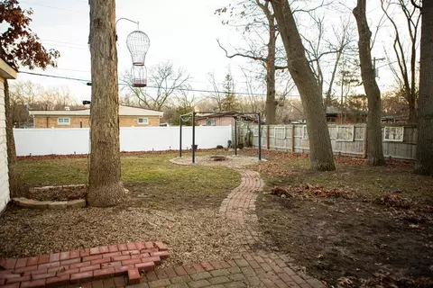 6927 Ash Ave, Gary, IN 46403 photo 21