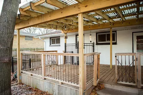 6927 Ash Ave, Gary, IN 46403 photo 3
