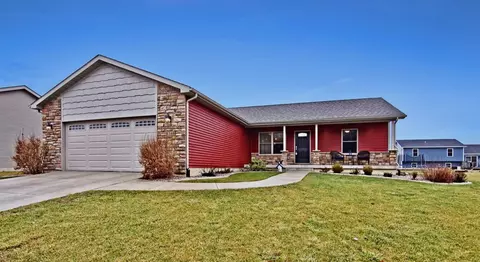 5789 W 172nd Ave, Lowell, IN 46356 photo 1