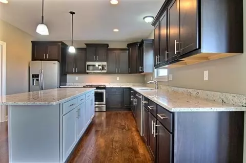 9190 Hibiscus Dr, Saint John, IN 46373 photo 3