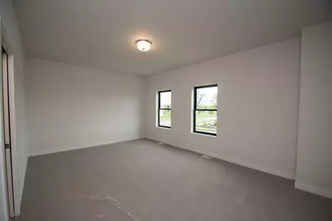 289 Nomo Pl, Crown Point, IN 46307 photo 8