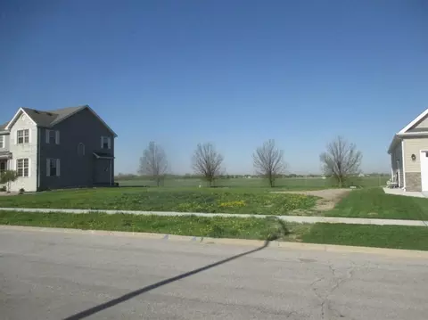 9848 New Devon St, Munster, IN 46321 photo 2