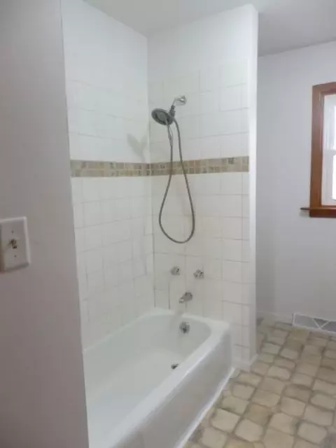 1008 N Dwiggins St, Griffith, IN 46319 photo 12