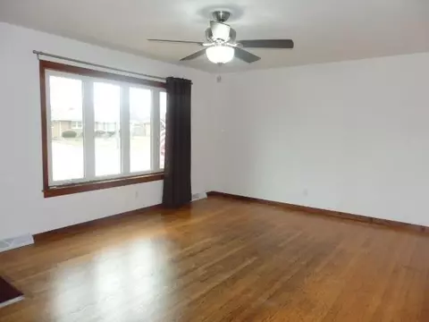 1008 N Dwiggins St, Griffith, IN 46319 photo 3