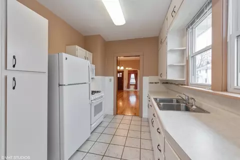 202 E Beam St, Porter, IN 46304 photo 10