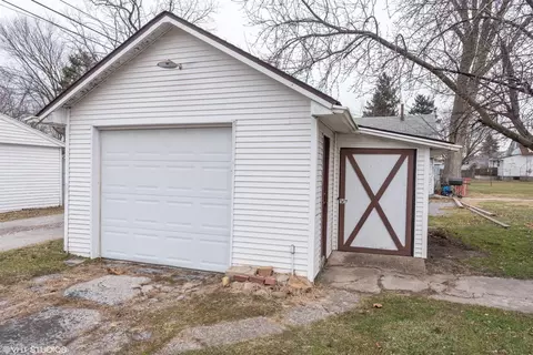 202 E Beam St, Porter, IN 46304 photo 14
