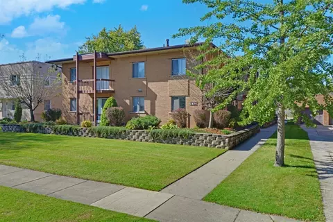 7634 Hohman Ave, Munster, IN 46321 photo 1
