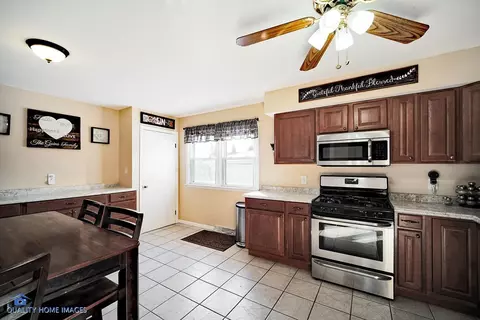 1003 W Pine Pl, Griffith, IN 46319 photo 7