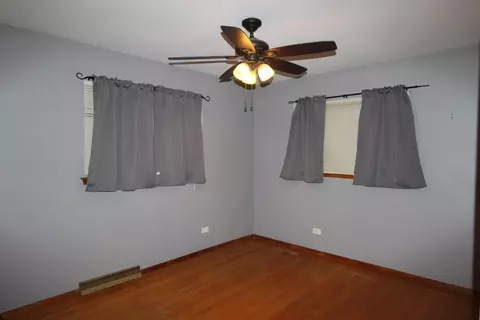 211 N Colfax St, Griffith, IN 46319 photo 8