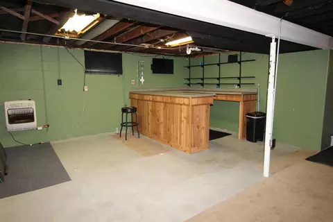 211 N Colfax St, Griffith, IN 46319 photo 17