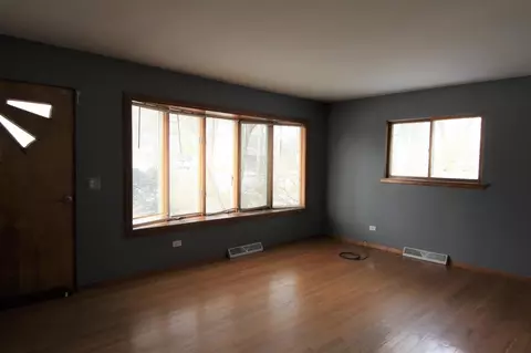 211 N Colfax St, Griffith, IN 46319 photo 3