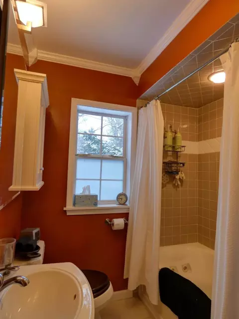 8602 Maple Ave, Gary, IN 46403 photo 8