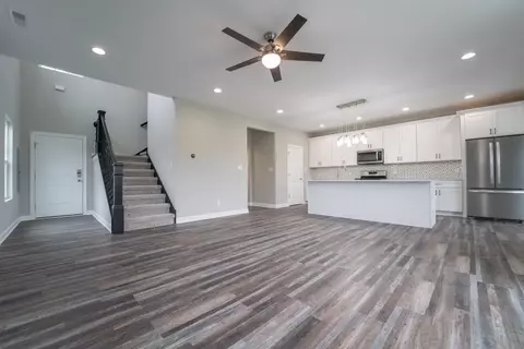 1820 W Ash St, Griffith, IN 46319 photo 5