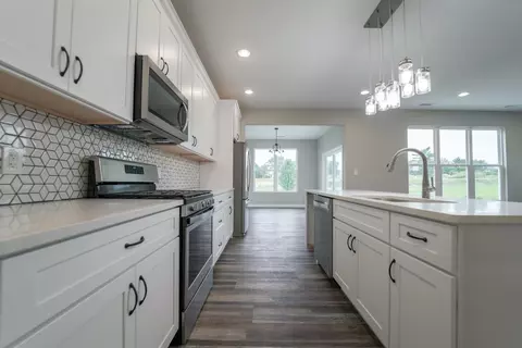 1820 W Ash St, Griffith, IN 46319 photo 3
