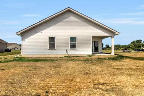 122 Emerald Dr, Porter, IN 46304 photo 8
