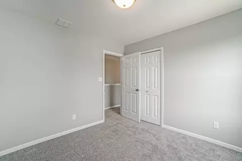 2302 Dowling St, Valparaiso, IN 46385 photo 18