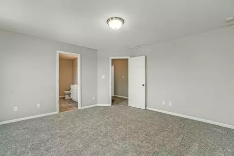 2302 Dowling St, Valparaiso, IN 46385 photo 21