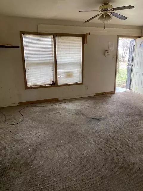 1253 E 35th Pl, Gary, IN 46409 photo 18