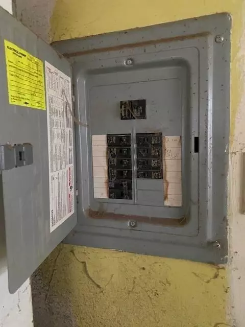 1253 E 35th Pl, Gary, IN 46409 photo 14