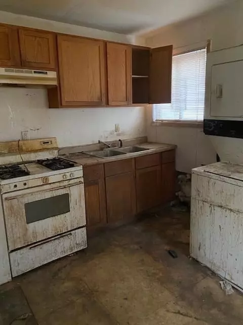 1253 E 35th Pl, Gary, IN 46409 photo 8
