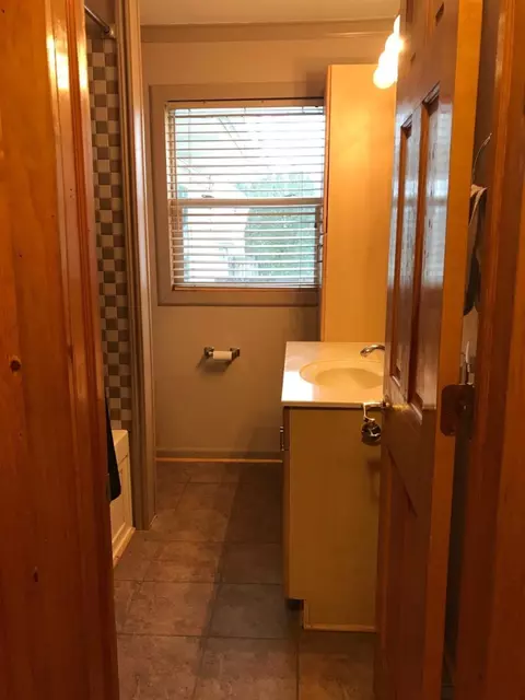 814 N Lafayette St, Griffith, IN 46319 photo 10