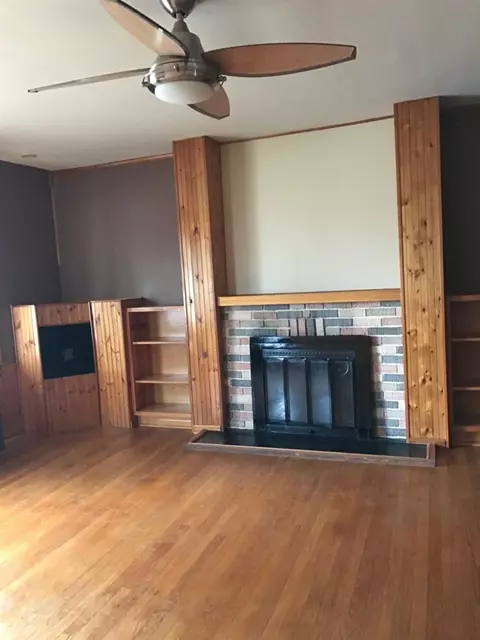 814 N Lafayette St, Griffith, IN 46319 photo 2
