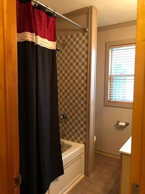 814 N Lafayette St, Griffith, IN 46319 photo 12