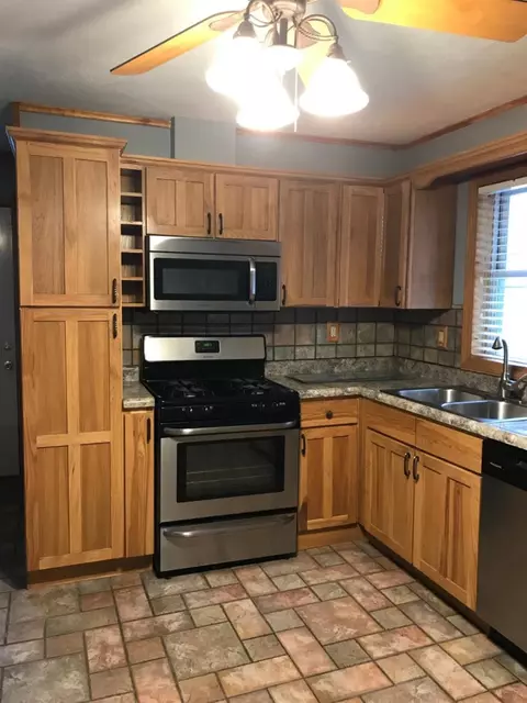 814 N Lafayette St, Griffith, IN 46319 photo 6