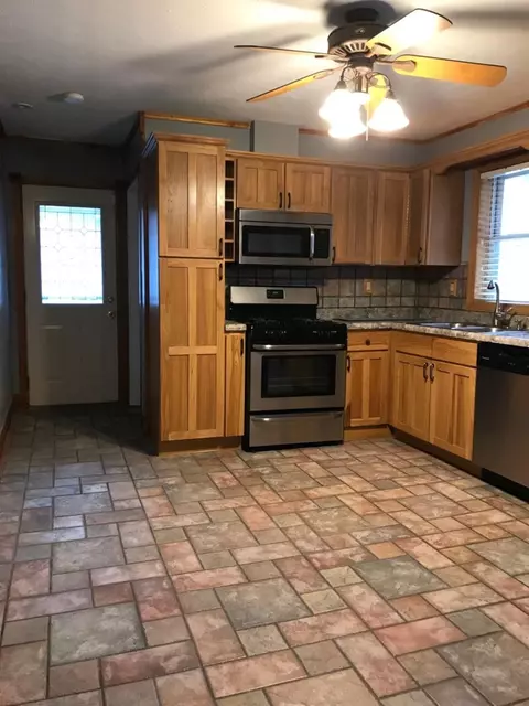 814 N Lafayette St, Griffith, IN 46319 photo 7