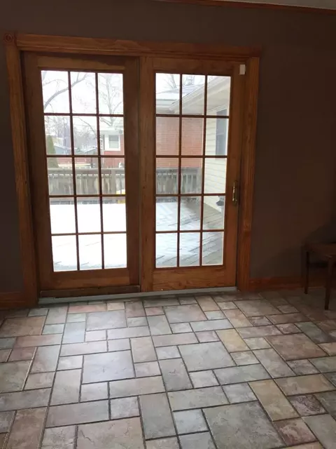 814 N Lafayette St, Griffith, IN 46319 photo 5
