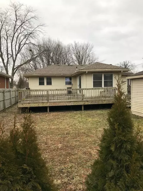 814 N Lafayette St, Griffith, IN 46319 photo 31