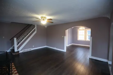 229 Locust St, Hammond, IN 46324 photo 4