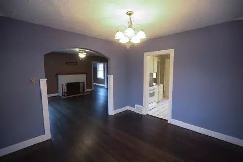 229 Locust St, Hammond, IN 46324 photo 9