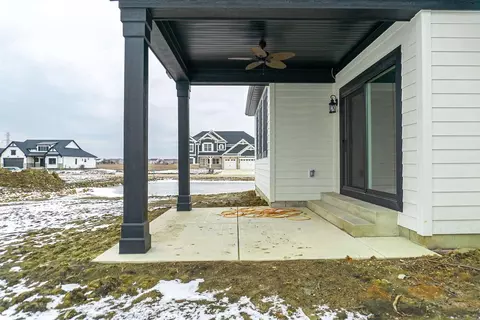 10035 White Jasmine Dr, Saint John, IN 46373 photo 34