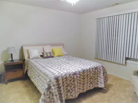 537 Cambridge Ct #1C, Munster, IN 46321 photo 5