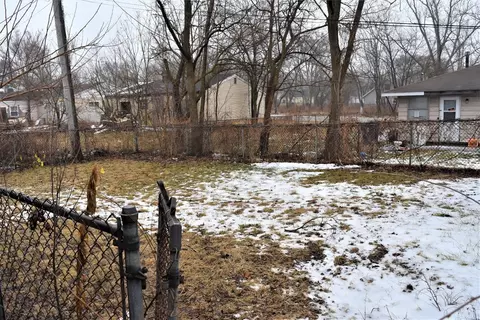 5634 E 13th Pl, Gary, IN 46403 photo 18