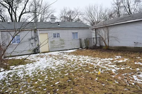 5634 E 13th Pl, Gary, IN 46403 photo 16