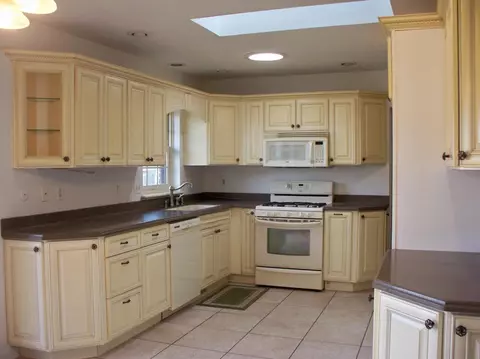 233 Carnation St, Dyer, IN 46311 photo 6