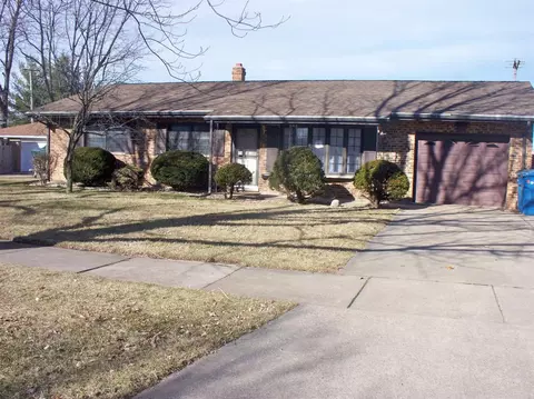 233 Carnation St, Dyer, IN 46311 photo 1