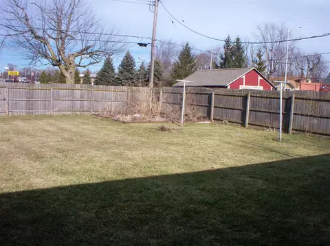 233 Carnation St, Dyer, IN 46311 photo 20