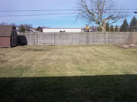 233 Carnation St, Dyer, IN 46311 photo 21